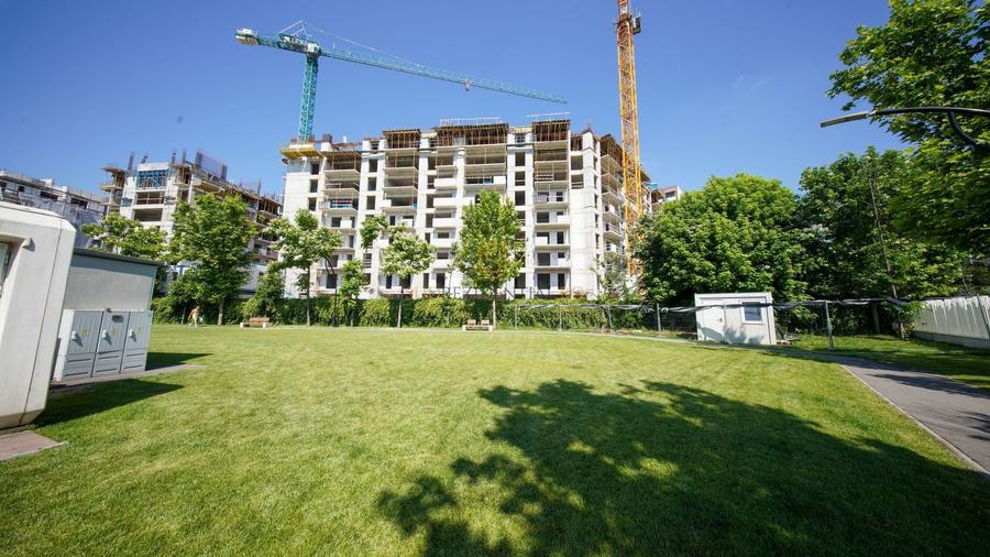 Spațiu comercial, de 163.67999267578 mp, în Berceni