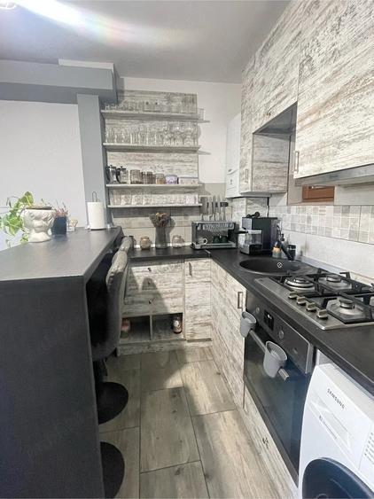 Apartament cu 2 camere semidecomandat în Păcurari