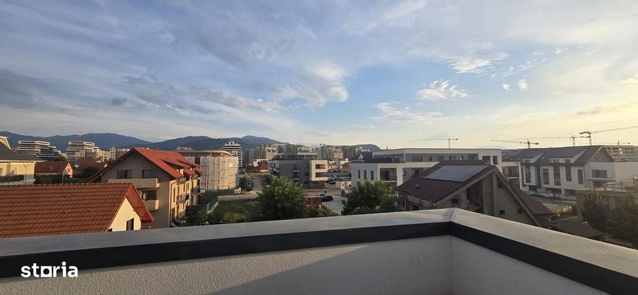 Apartament cu 4 camere în Central