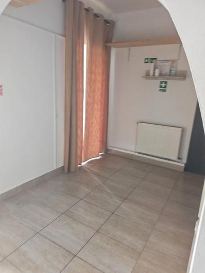 Spațiu comercial, de 90 mp, în Calea Dumbrăvii