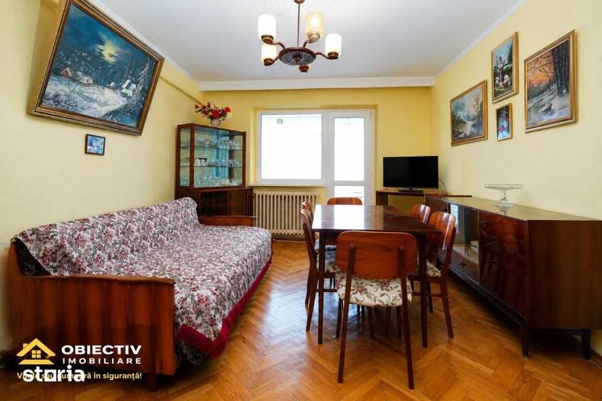 Apartament cu 2 camere decomandat în Central