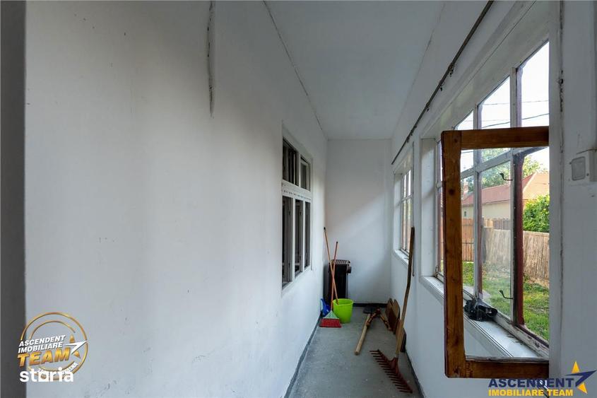 Casă cu 4 camere cu Teren 412 Mp în Brețcu
