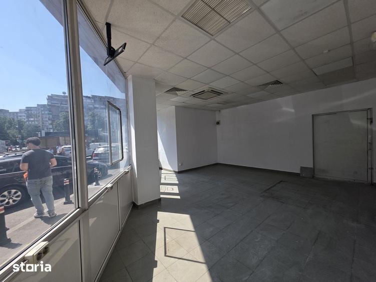 Spațiu comercial, de 37 mp, în Militari