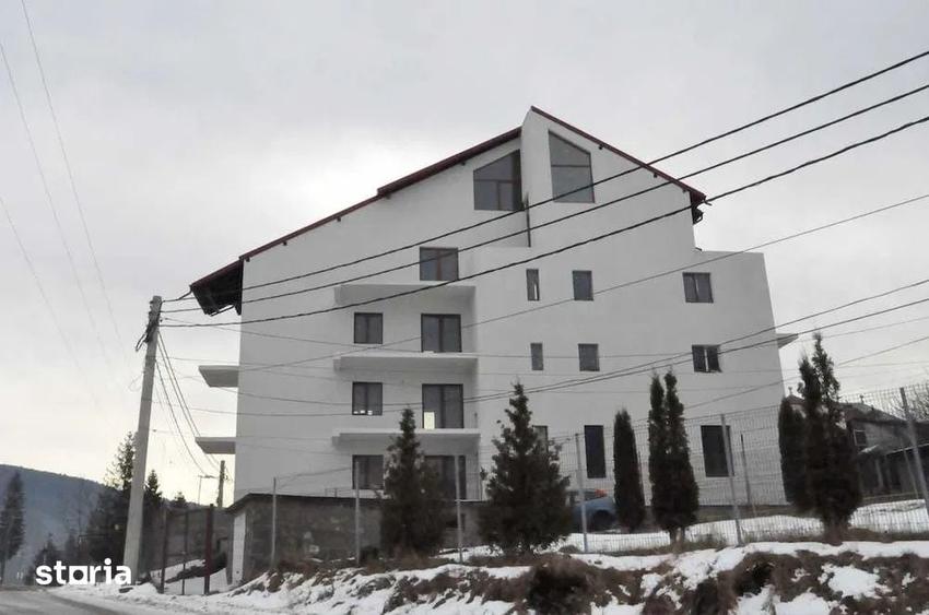 Casă cu Teren 415 Mp în Central