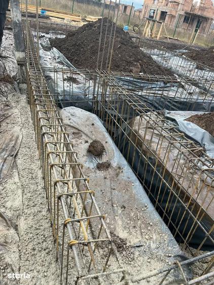 Casă cu 4 camere cu Teren 500 Mp în Sânpetru