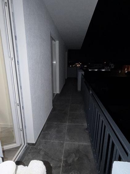 Apartament cu 3 camere decomandat în Giroc