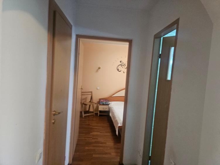Apartament 3 camere  Podul Ros -Rond - 10