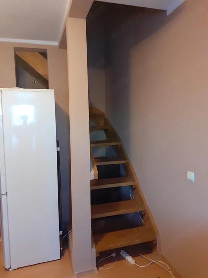Apartament mansarda cu scara interioara - 1