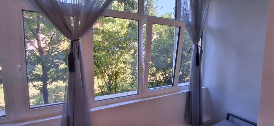 Apartament 2 camere , parter inalt , cu loc de parcare. - 6