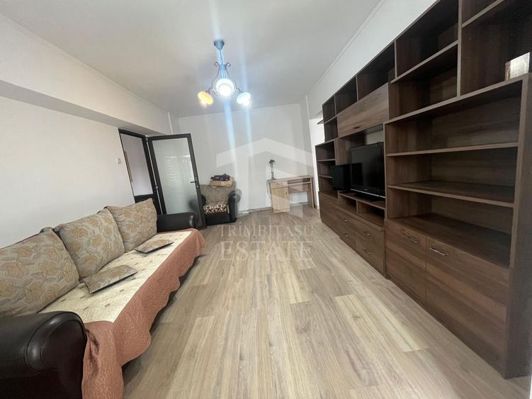 Apartament cu 2 camere semidecomandat, mobilat în Chirigii