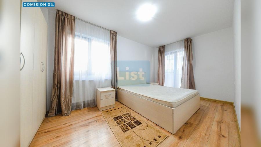 Apartament cu 3 camere semidecomandat în Între Lacuri