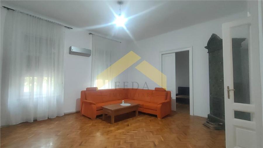 Apartament cu 4 camere circular în Podgoria