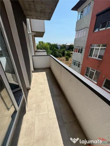 Spațiu comercial, de 45 mp, în Central