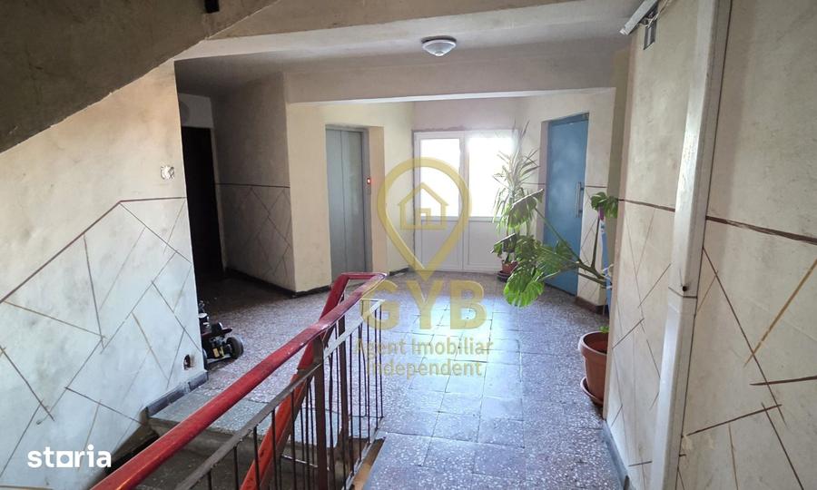 Apartament cu 2 camere decomandat în Decebal