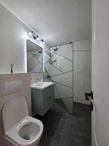 Apartament cu 2 camere decomandat în Ultracentral