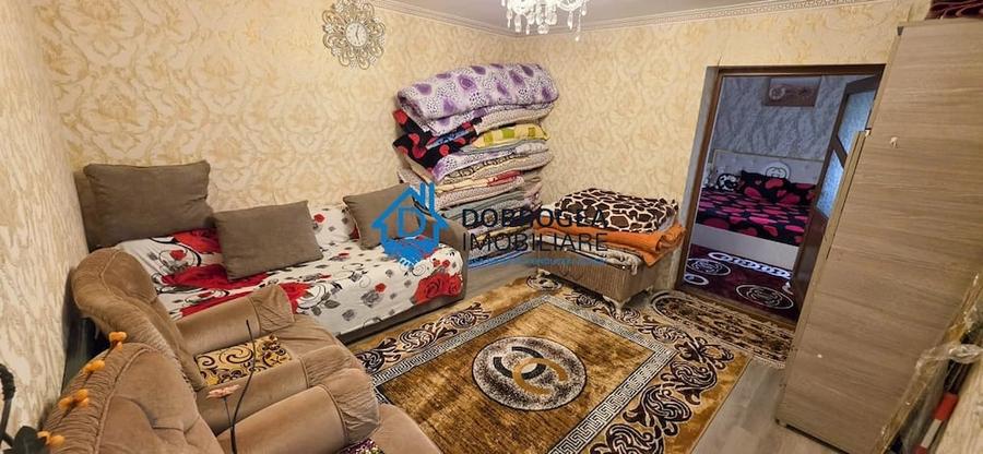 Casă cu 4 camere cu Teren 228 Mp în Păcii