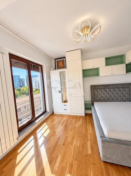 Apartament cu 3 camere decomandat, mobilat în Aviației