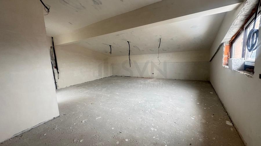 Apartament cu 3 camere decomandat în Băneasa