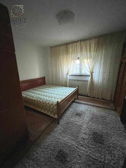 Casă individuală cu 4 camere cu Canalizare în Rahova