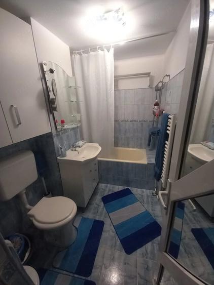 Apartament cu 2 camere semidecomandat în Fălticeni