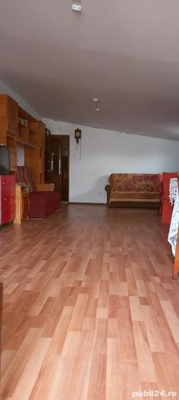 Casă în Moșteni