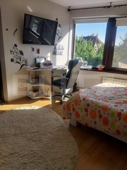 Casă individuală cu 5 camere cu Canalizare în Exterior Est