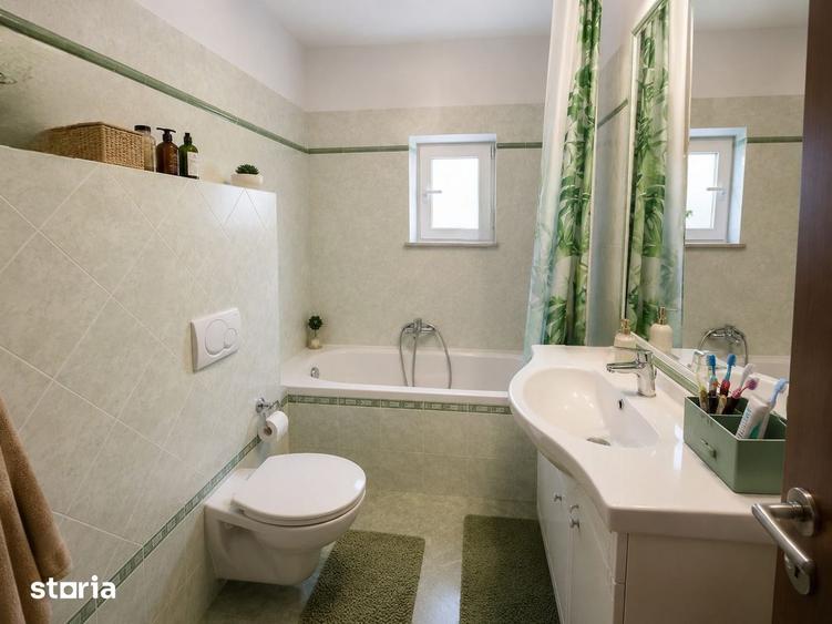 Apartament cu 4 camere decomandat în Ultracentral