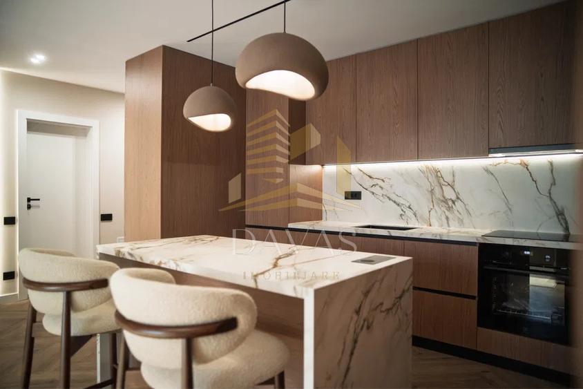 Apartament cu 2 camere semidecomandat, mobilat în Mărăști