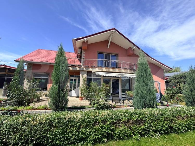 Casă individuală cu 4 camere cu Canalizare în Exterior Nord
