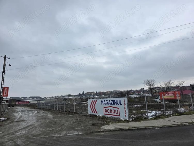 Teren de 11000 mp, în Traian