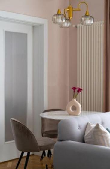 Apartament cu 2 camere semidecomandat, mobilat în Calea Victoriei