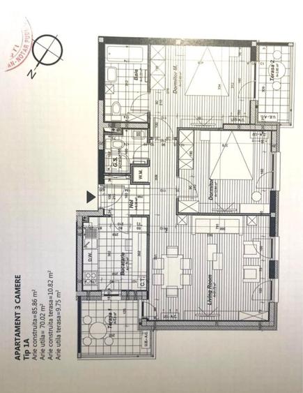 Apartament cu 3 camere decomandat în Sud