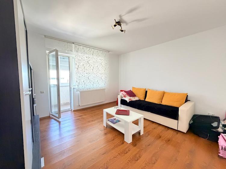 Apartament 2 camere de închiriat, Solstițiului 8, 450 € - 1