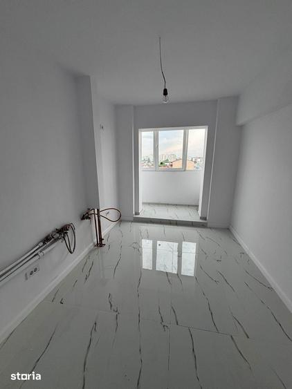 Apartament cu 3 camere în Gara de Nord