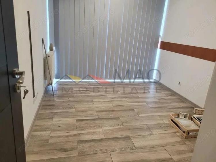 Apartament cu 3 camere decomandat în Tudor