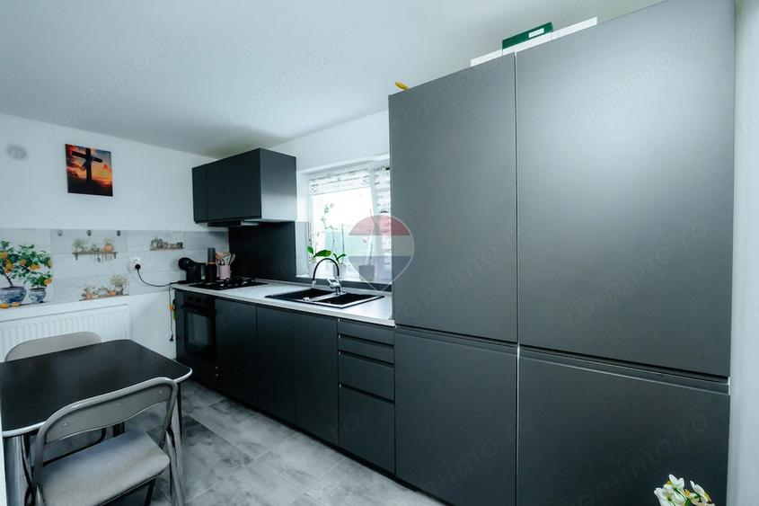 Casă cu Teren 1800 Mp în Udeni-Zăvoi