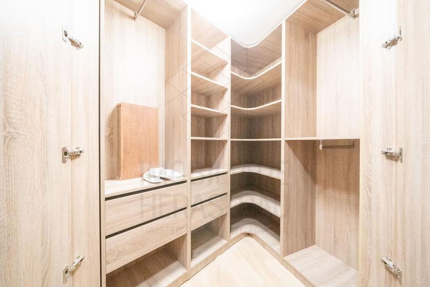 Apartament cu 6 camere decomandat, mobilat în Herăstrău
