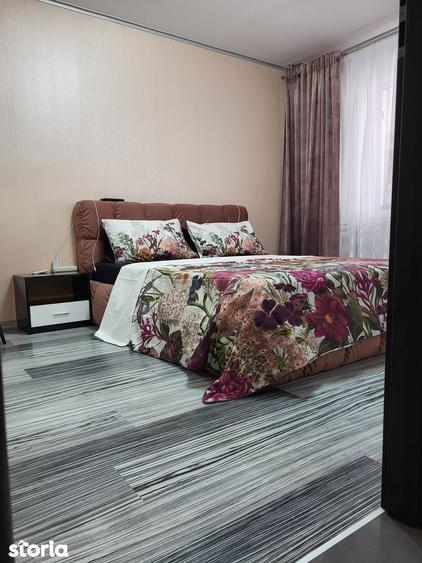 Apartament cu 2 camere în Apărătorii Patriei
