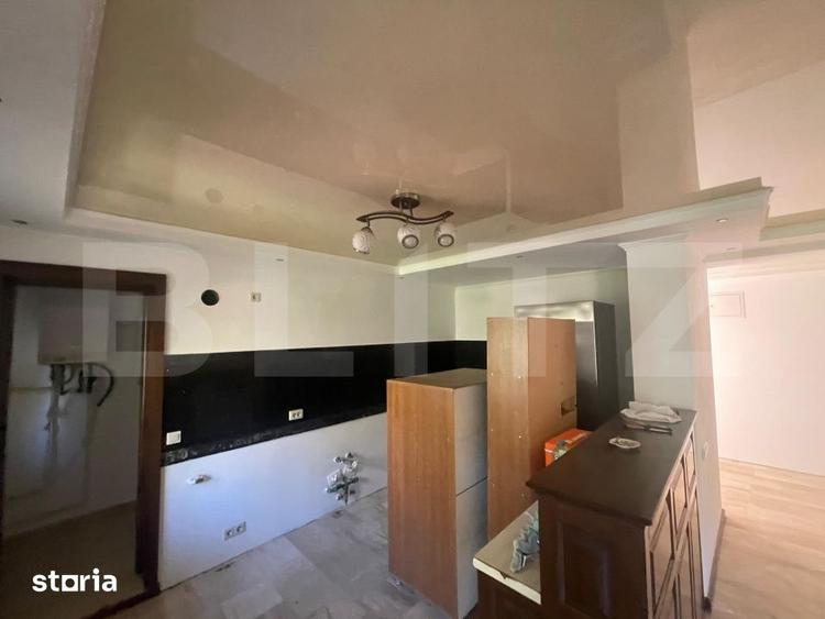 Apartament cu 4 camere în Central