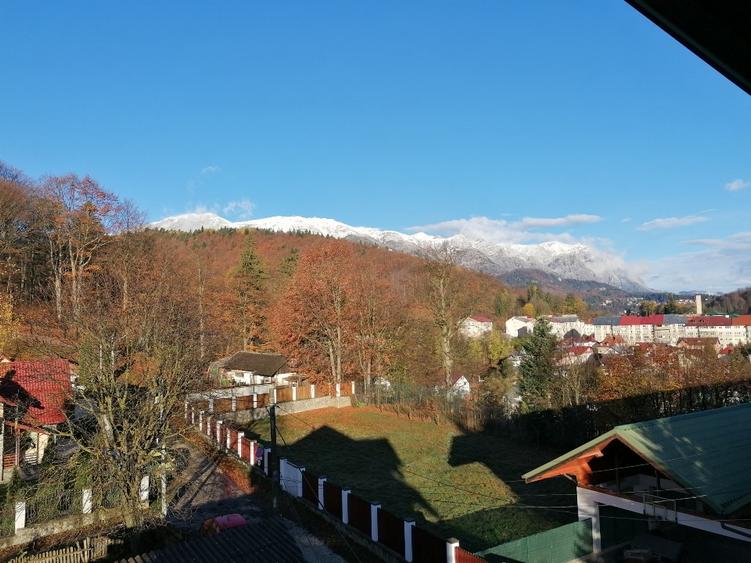 Duplex cu 5 camere cu Teren 70 Mp în Platoul Izvor