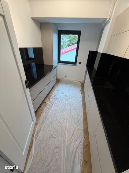 Apartament cu 3 camere în Oituz