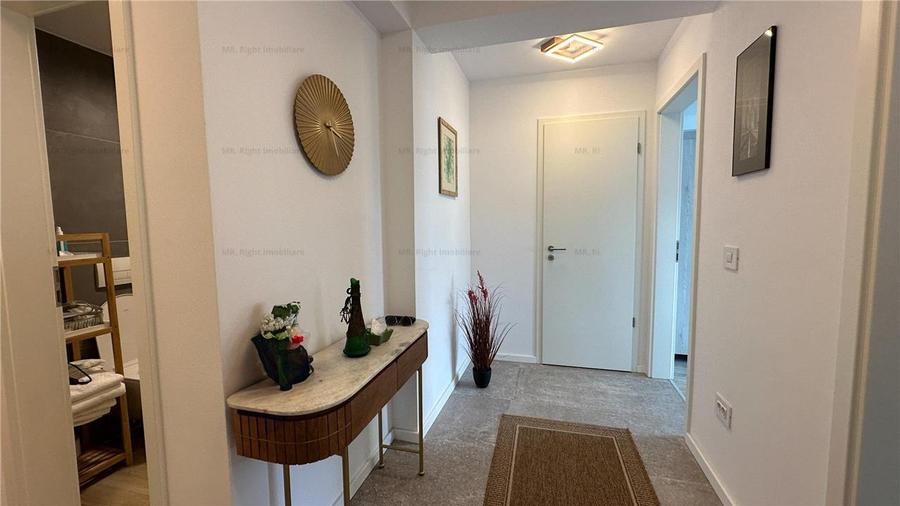 Apartament cu 2 camere decomandat, mobilat în Tractorul