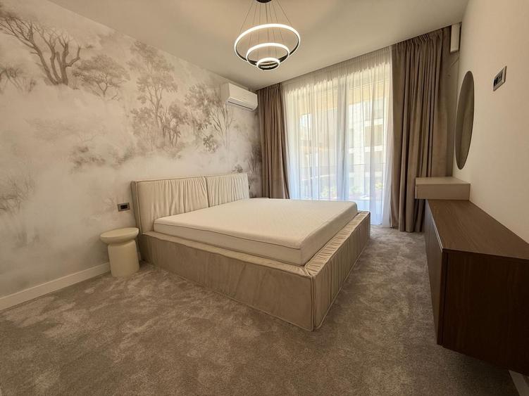 Apartament cu 4 camere, mobilat în Iancu Nicolae