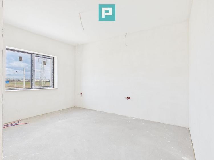 Apartament cu 3 camere în Sântandrei