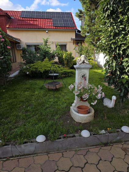Casă cu 3 camere în Central