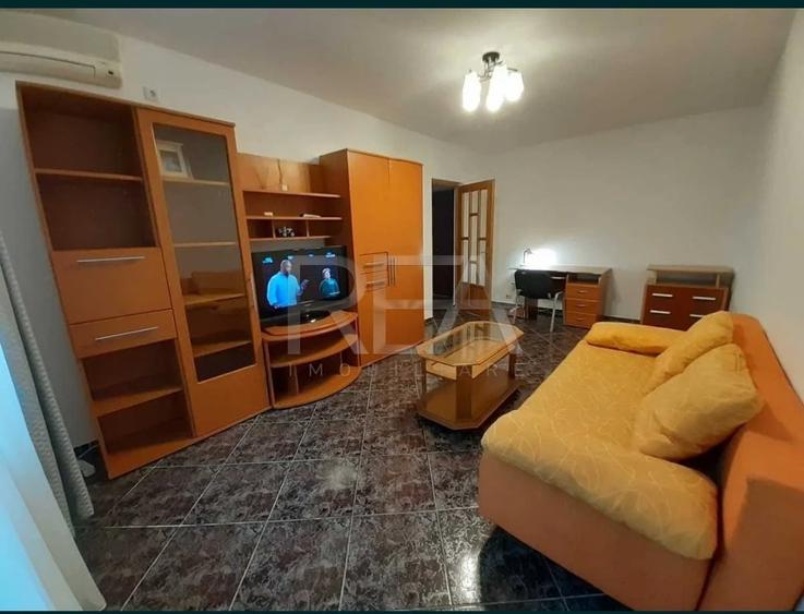 Apartament cu 2 camere decomandat, mobilat în Apărătorii Patriei