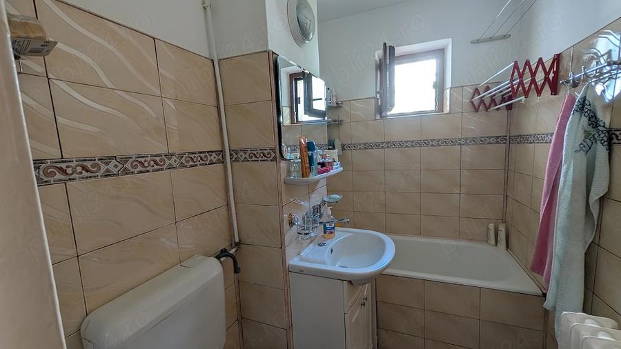 Apartament cu 3 camere decomandat în Nord