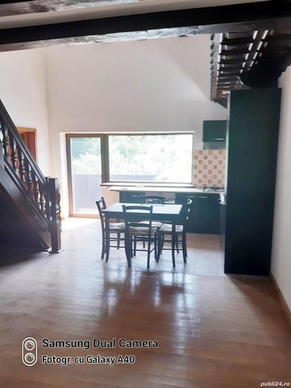 Apartament cu 4 camere decomandat în Forestier