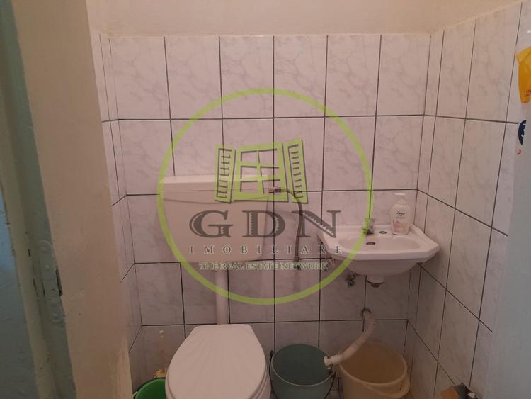 Apartament 2 camere de vanzare la casa  str.Plopului  Fagaras  jud. Brasov - 5
