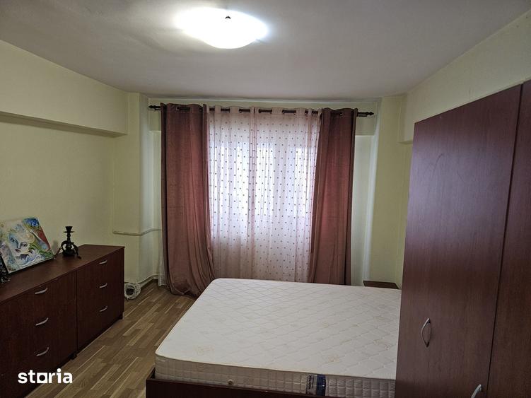 Apartament cu 3 camere în Tudor Vladimirescu